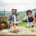 133PCS Martini-themed party supplies set - Cocktail summer party paper plates, cups, tableware, tablecloth, straws, complete set of decoration and setup items - Image 3